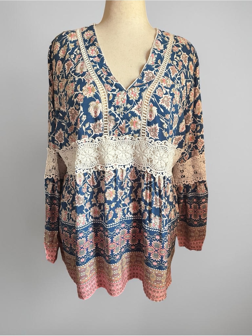 Suzanne Betro Navy Floral V-Neck Tunic with Cream Lace